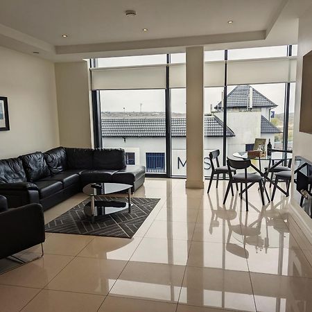 The Western Citypoint Apartments Galway Dış mekan fotoğraf