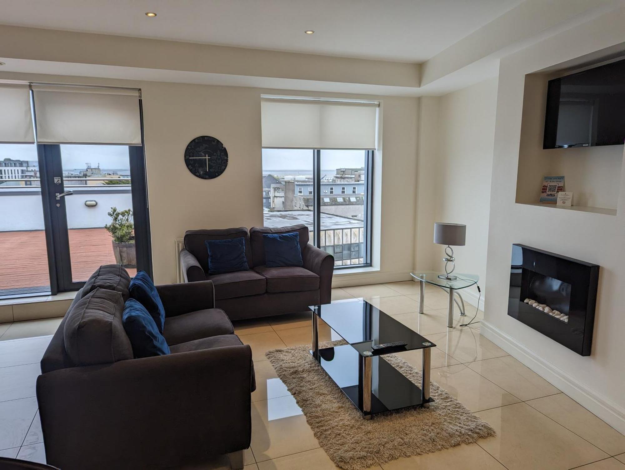 The Western Citypoint Apartments Galway Dış mekan fotoğraf