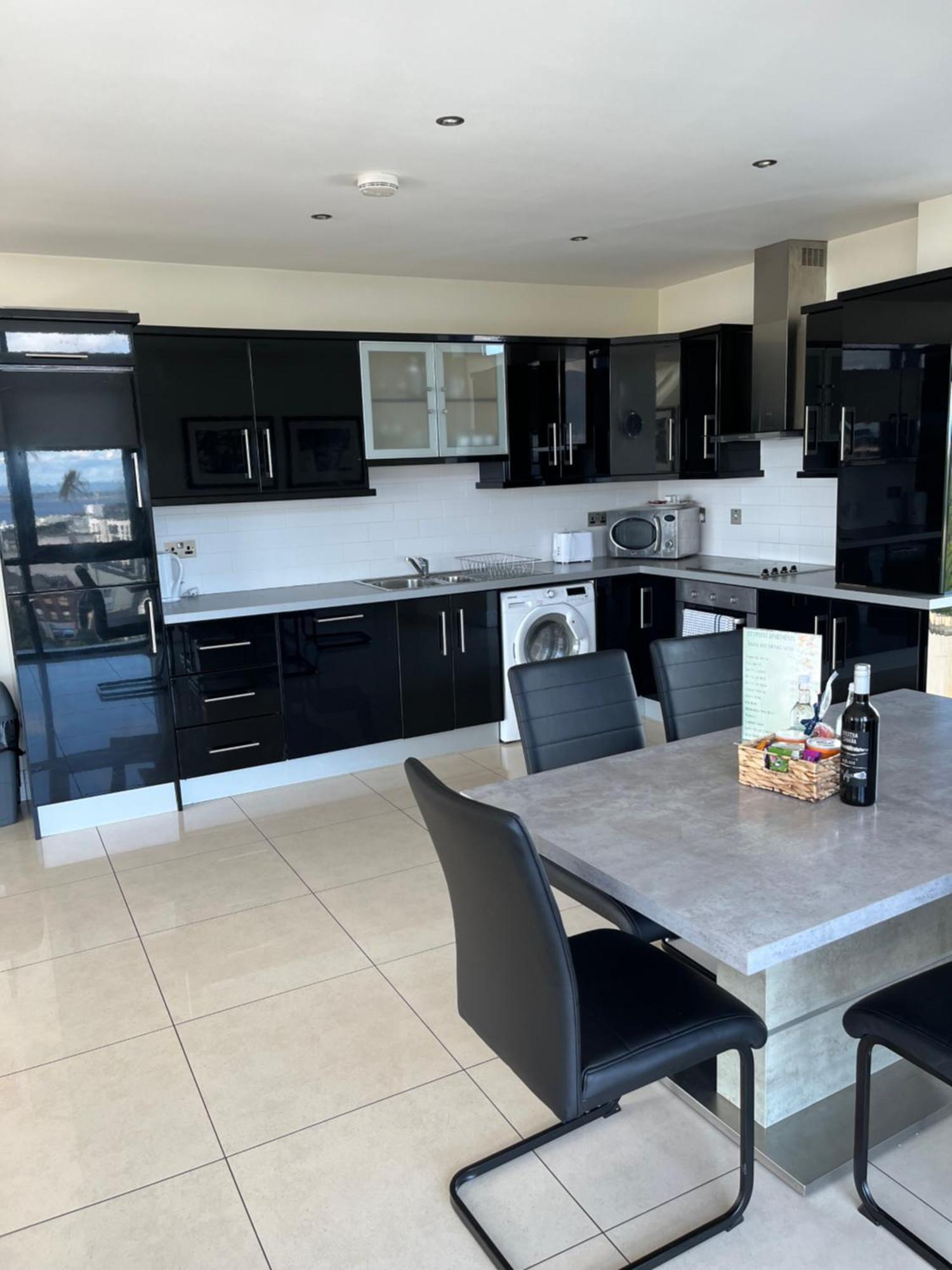 The Western Citypoint Apartments Galway Dış mekan fotoğraf