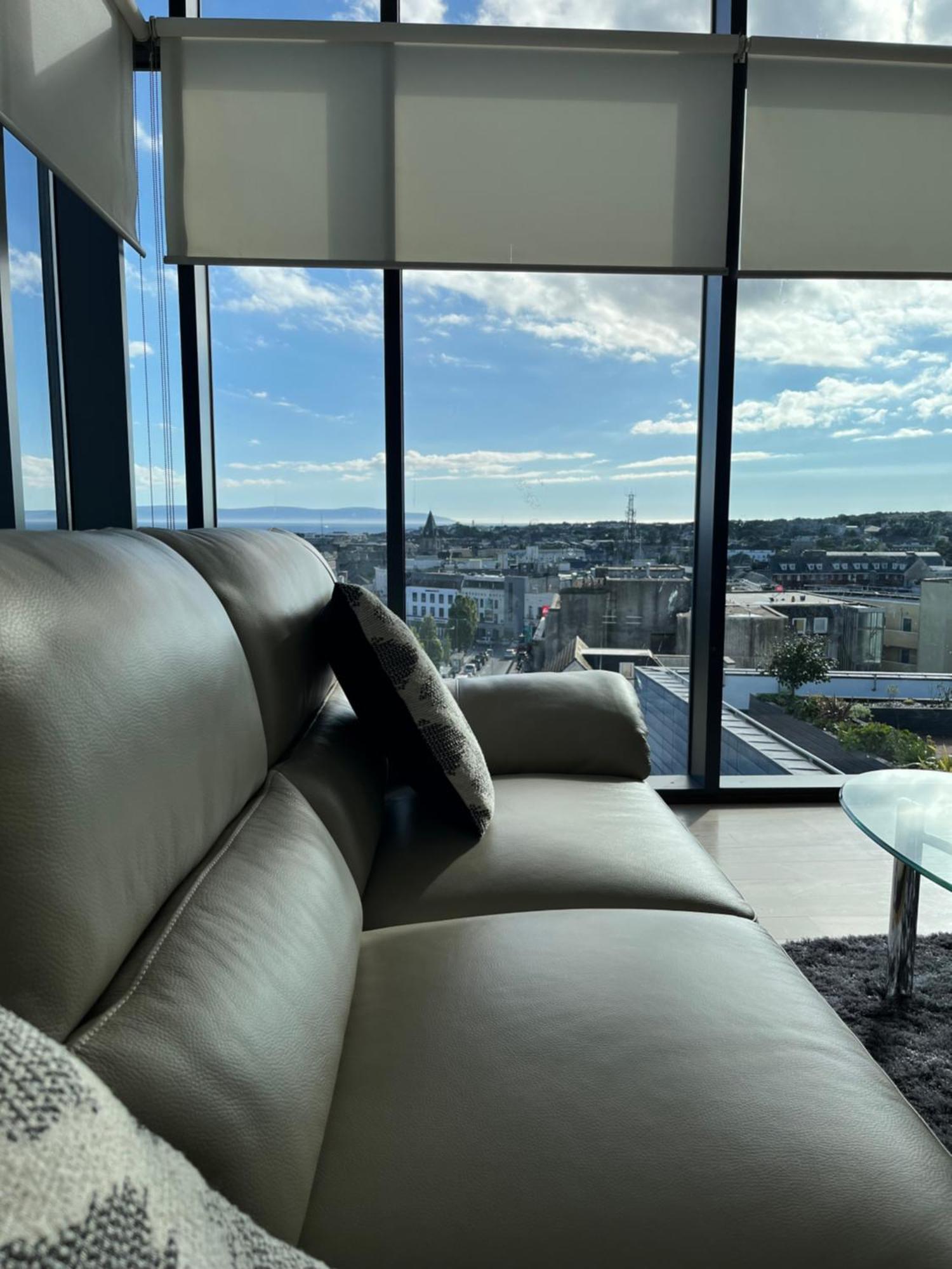 The Western Citypoint Apartments Galway Dış mekan fotoğraf