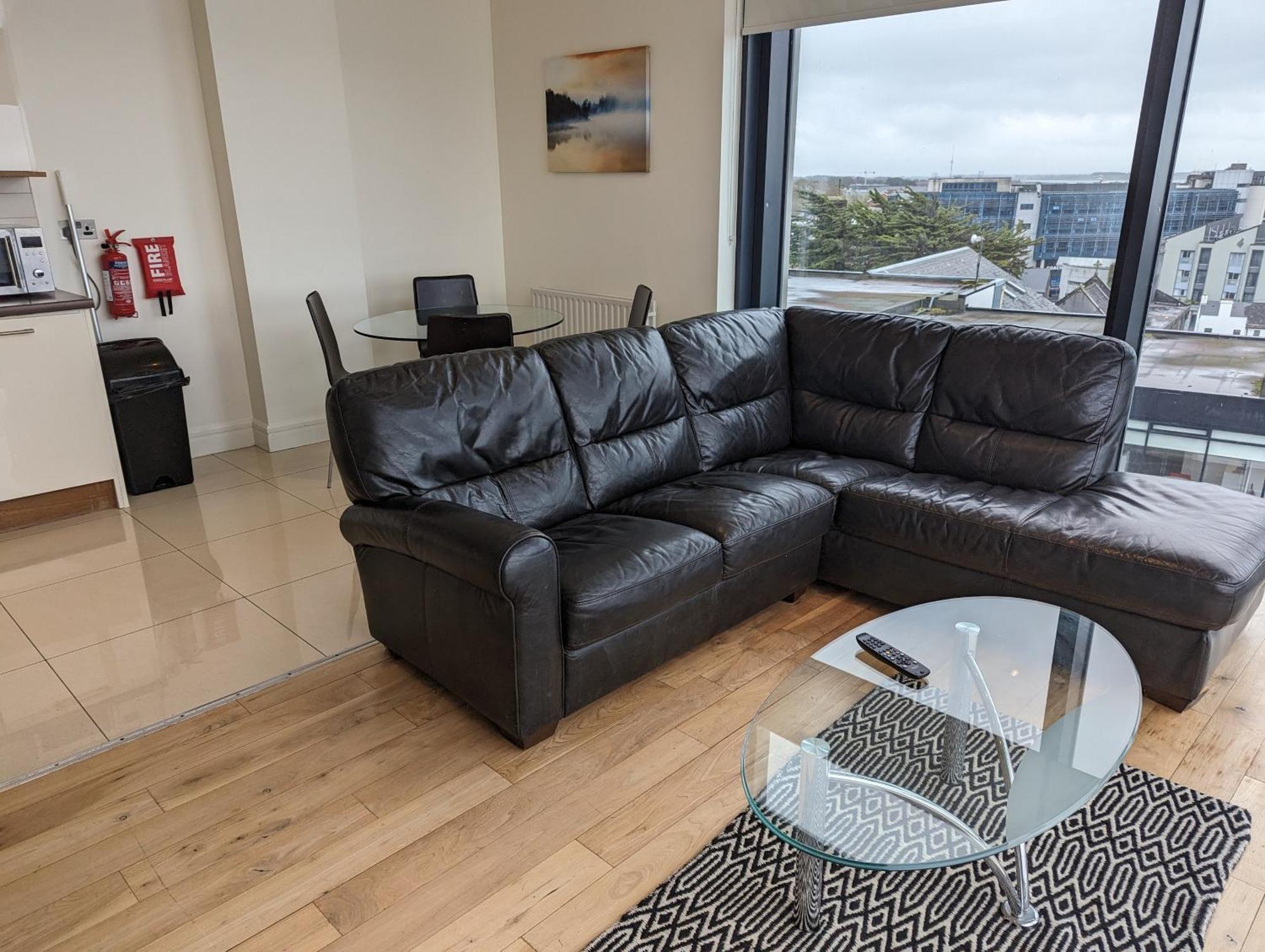 The Western Citypoint Apartments Galway Dış mekan fotoğraf