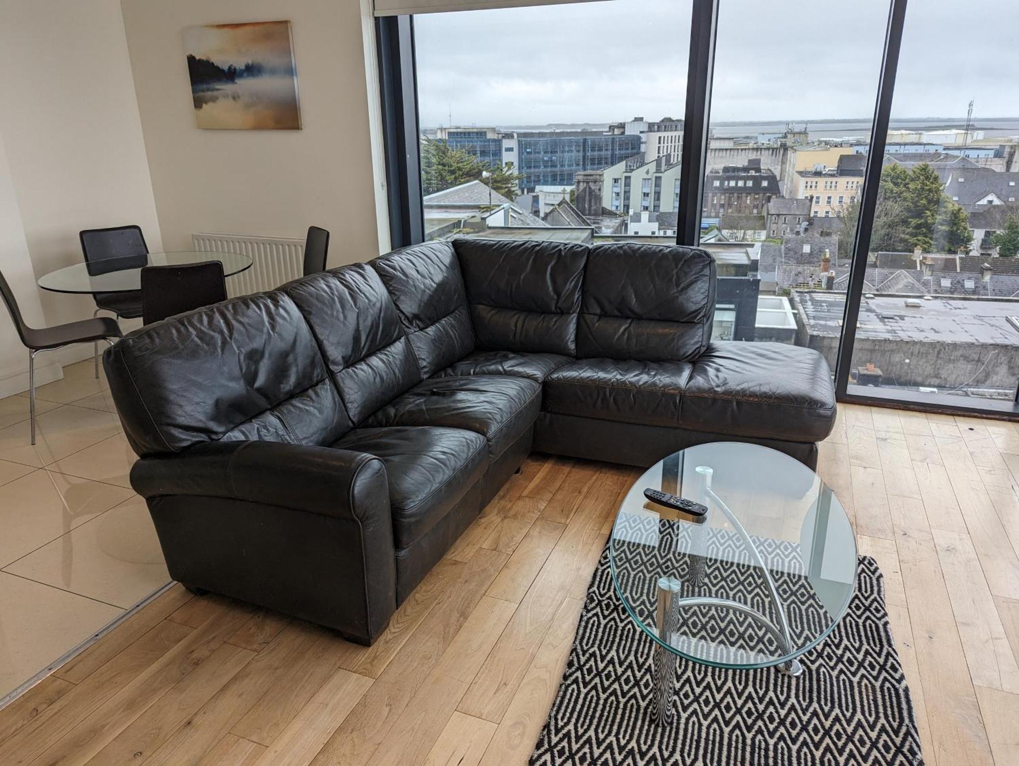 The Western Citypoint Apartments Galway Dış mekan fotoğraf