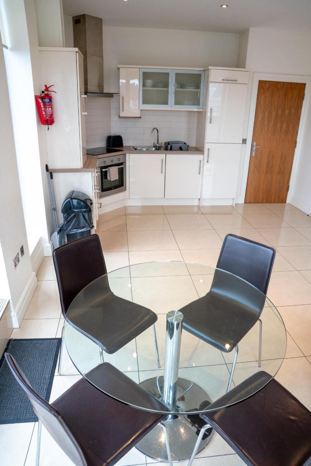 The Western Citypoint Apartments Galway Dış mekan fotoğraf