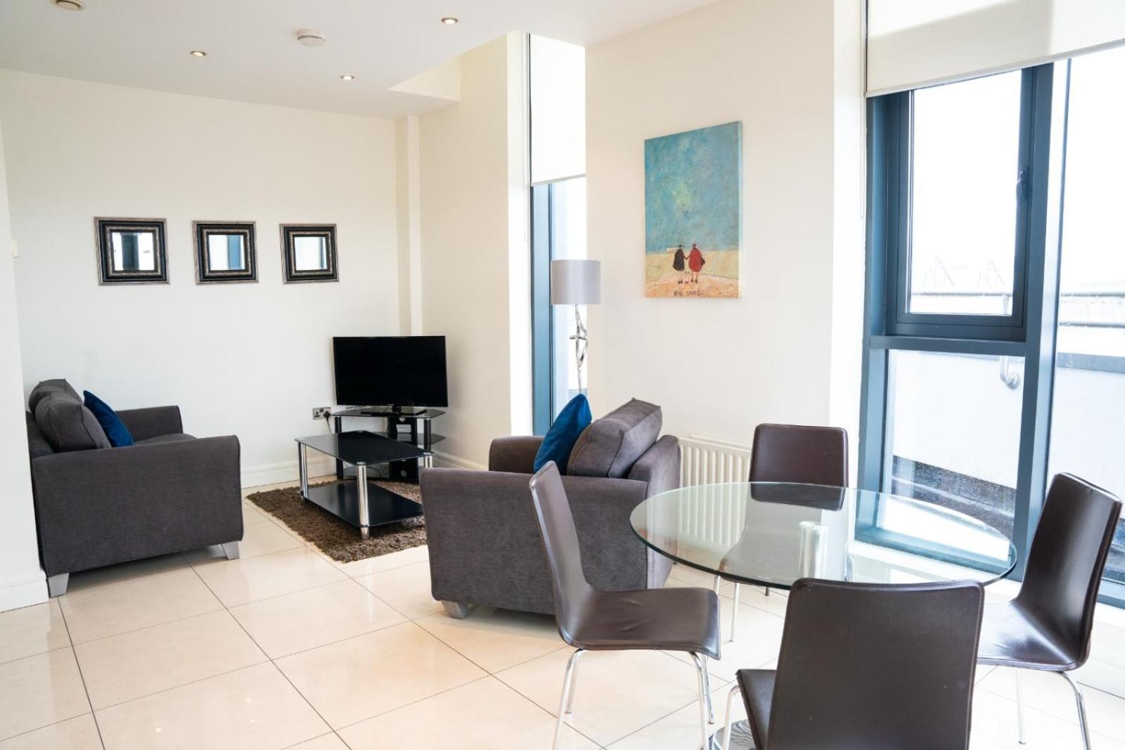 The Western Citypoint Apartments Galway Dış mekan fotoğraf