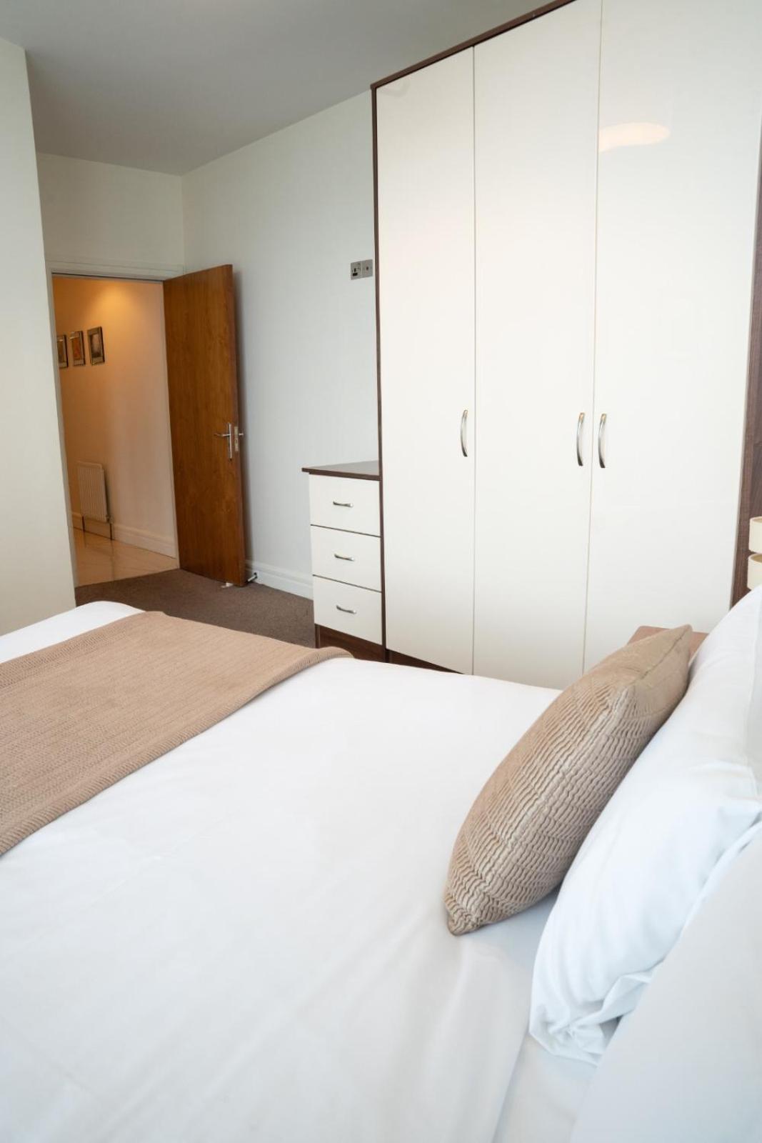 The Western Citypoint Apartments Galway Dış mekan fotoğraf