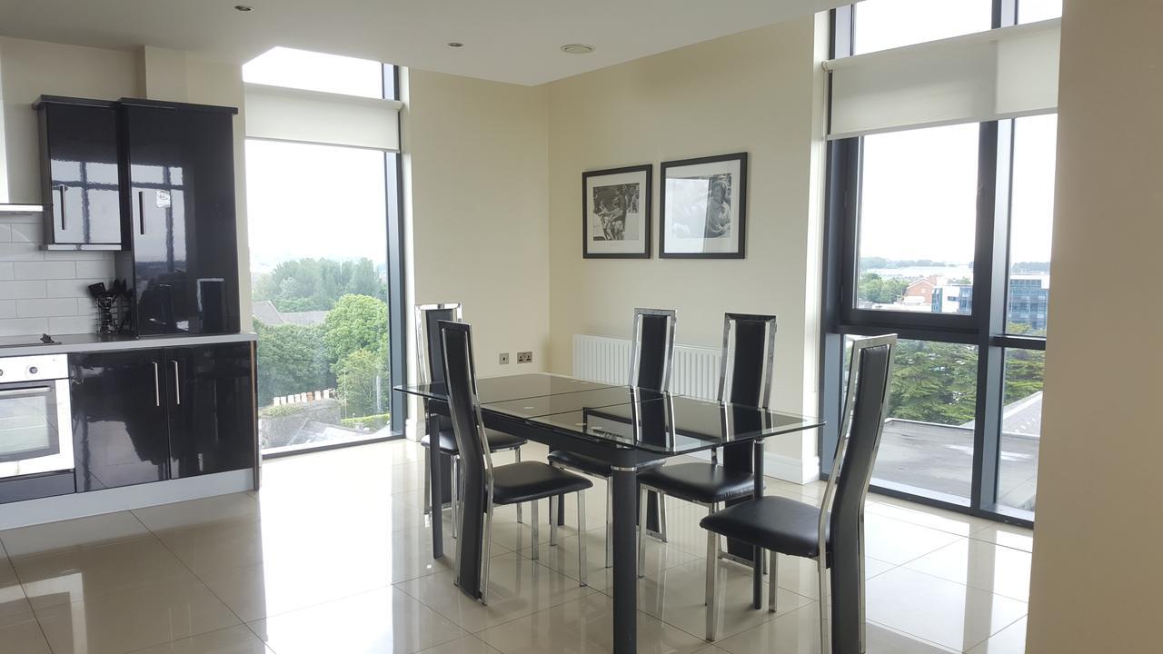 The Western Citypoint Apartments Galway Dış mekan fotoğraf